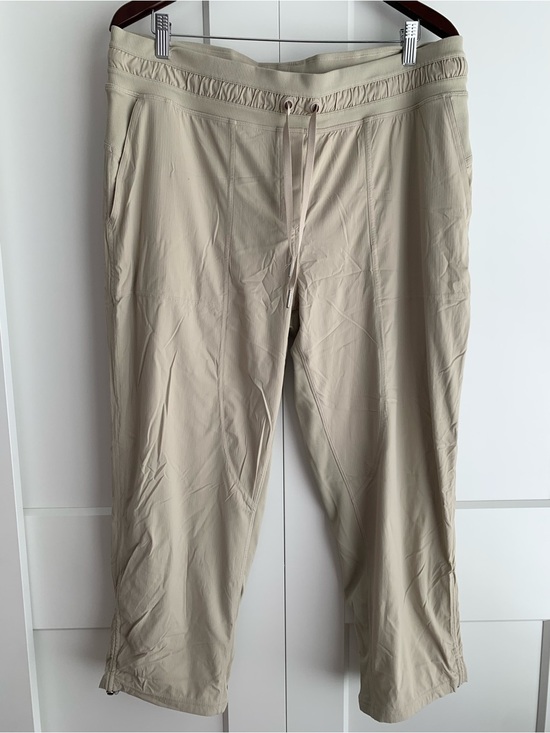lululemon athletica Pants - Lululemon cargo pant lined size 14 cropped